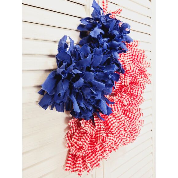 HAND CRAFTED Red White & Blue Americana Patriotic 4th of July Star Rag Wreath - Picture 5 of 7